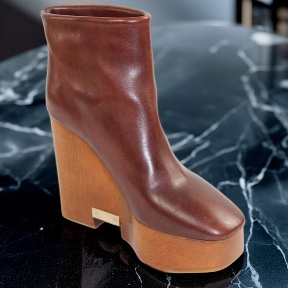 Chloé Wooden Wedge Boot Gold Name Plate Accent, Size 37 (US 7) - Picture 4 of 10